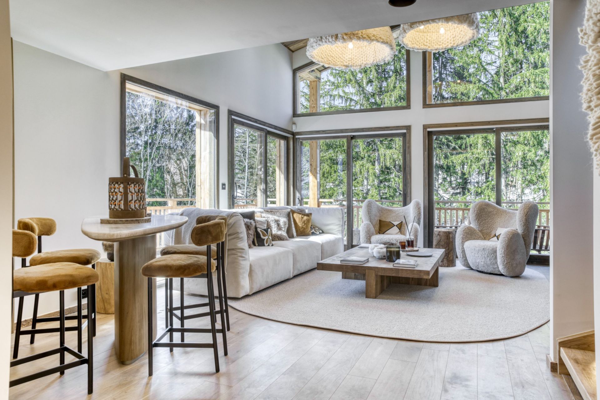 luxury chalet 8 Rooms for seasonal rent on MEGEVE (74120)