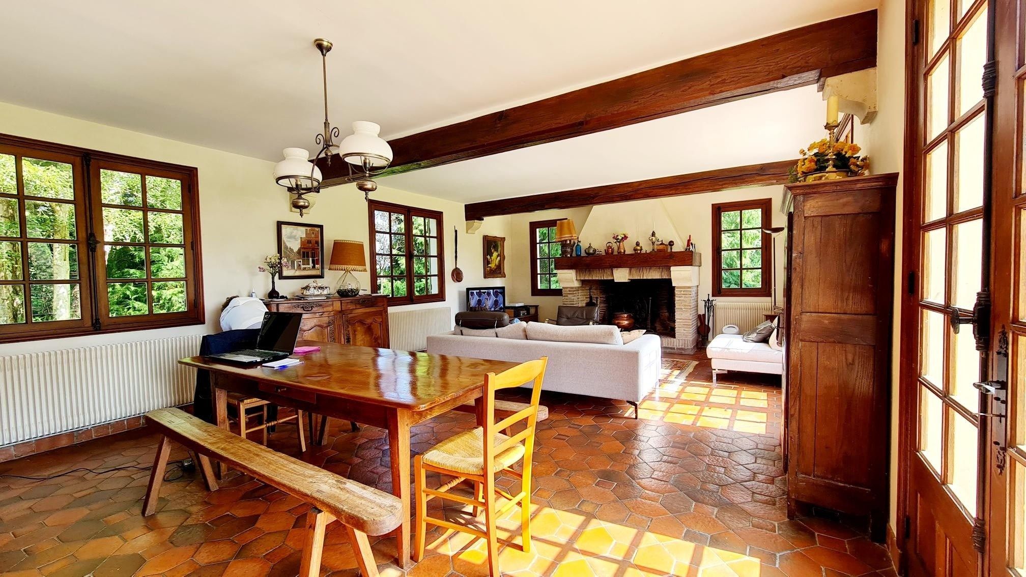 maison de luxe 6 Pièces en vente sur PONT L EVEQUE (14130)