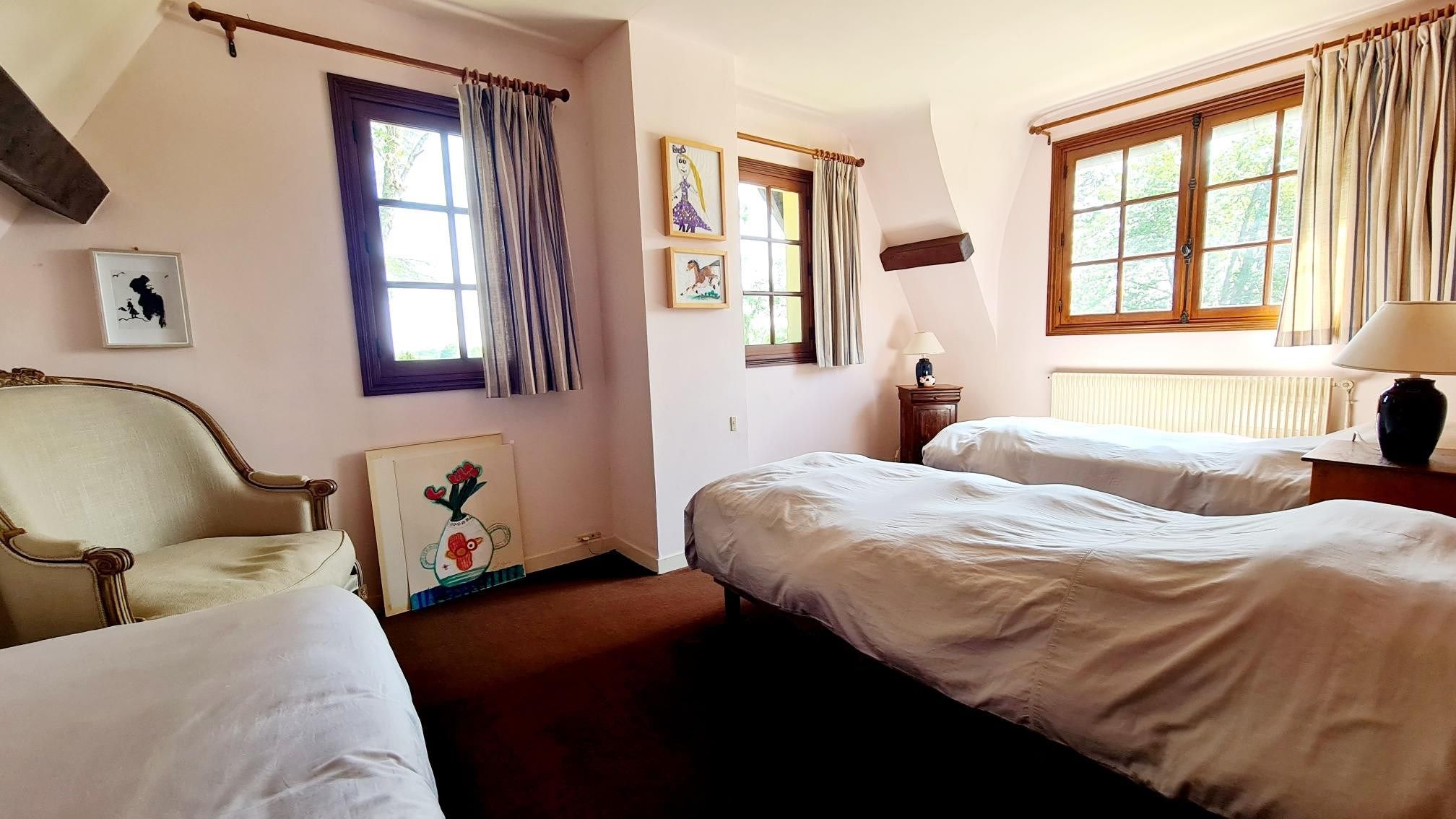 maison de luxe 6 Pièces en vente sur PONT L EVEQUE (14130)