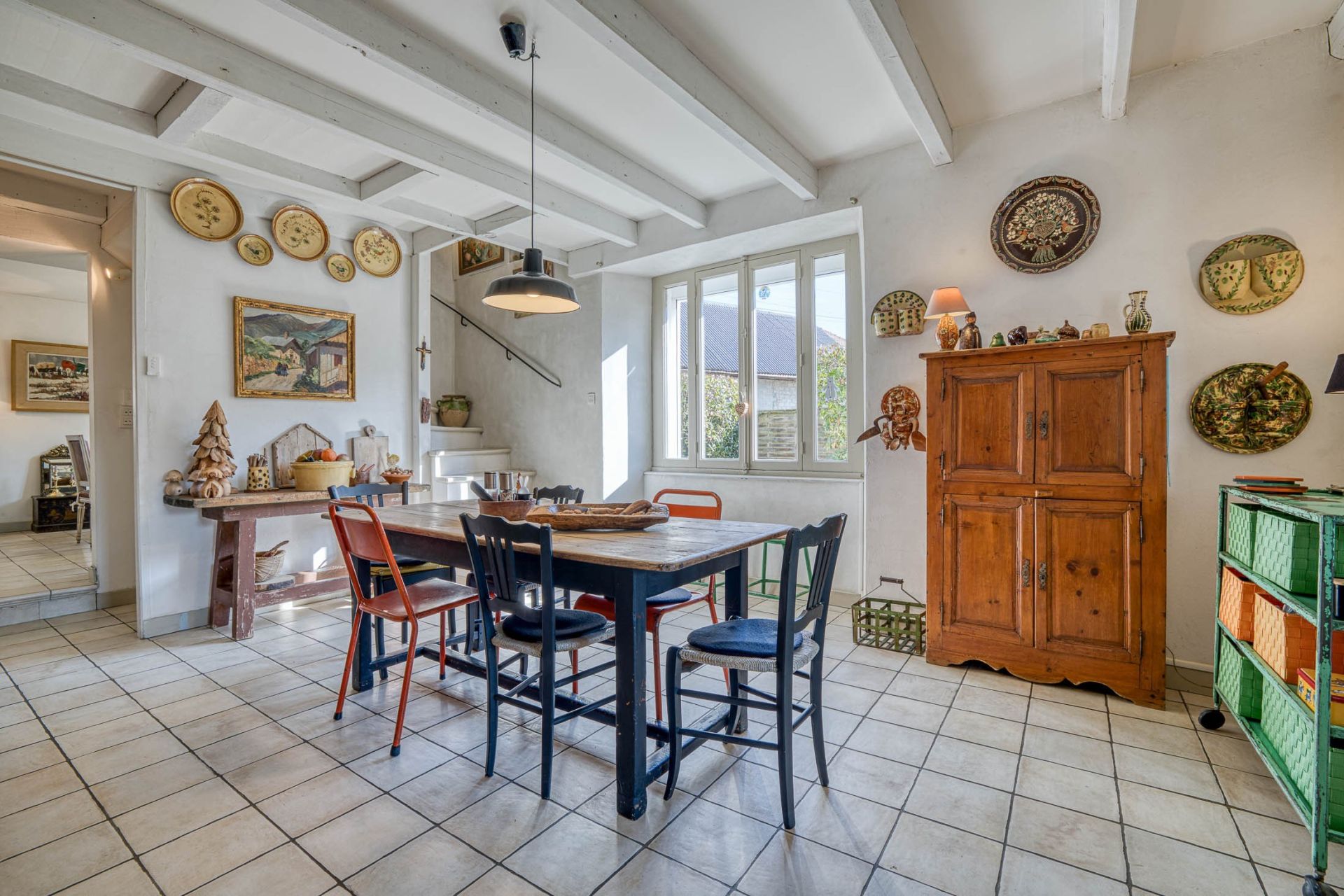 luxury house 6 Rooms for sale on ALBENS (73410)