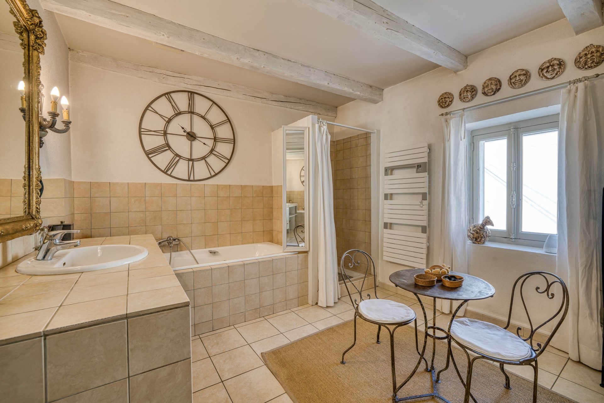 luxury house 6 Rooms for sale on ALBENS (73410)