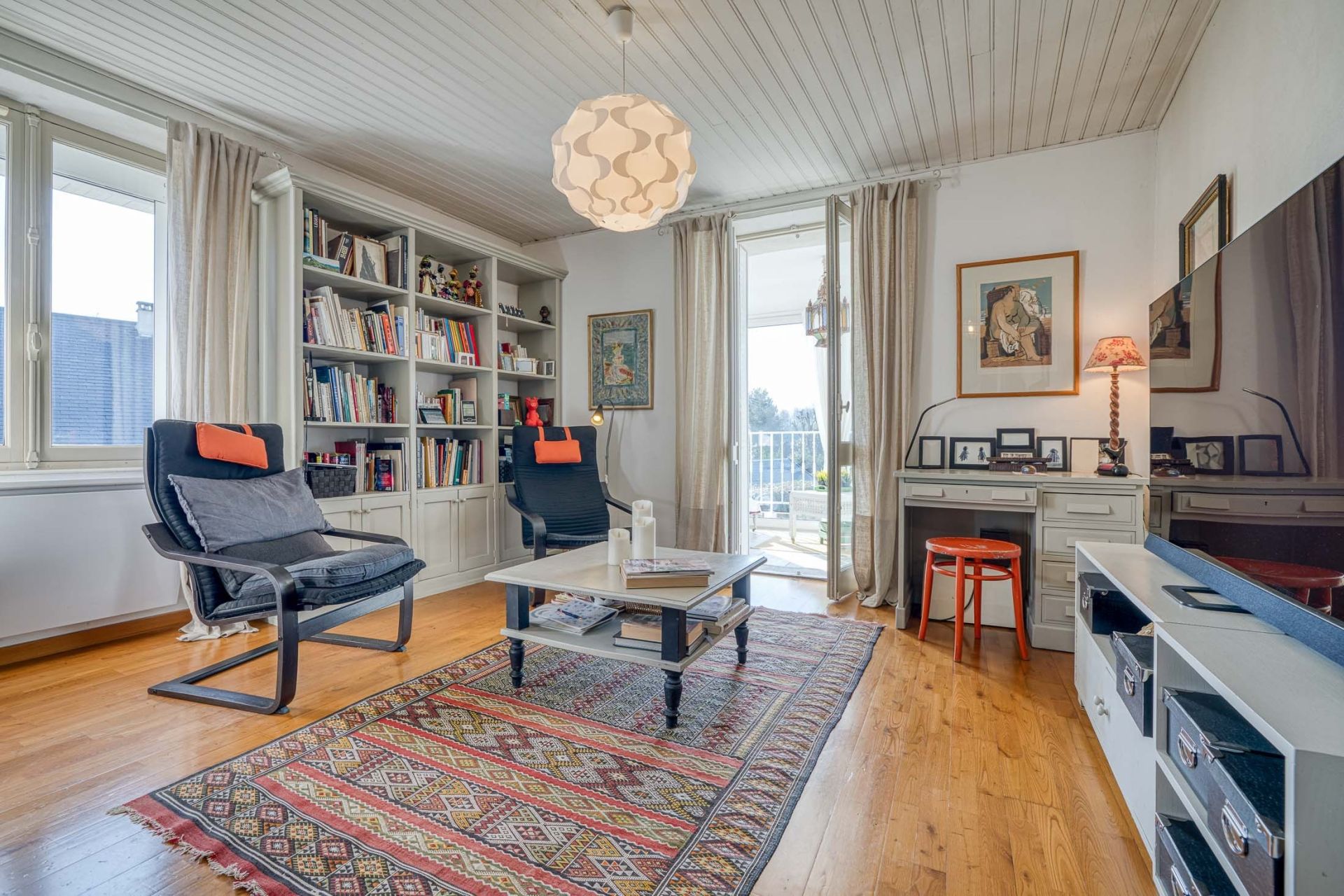 luxury house 6 Rooms for sale on ALBENS (73410)