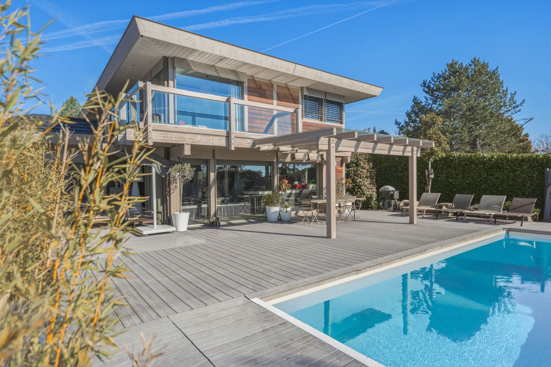 maison de luxe 7 Pièces en vente sur DIVONNE LES BAINS (01220)