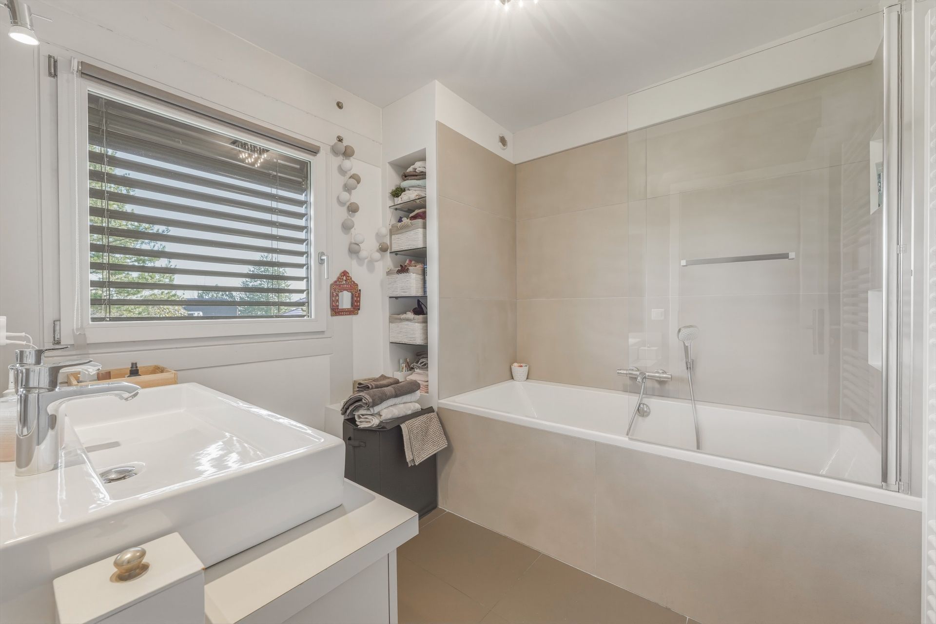 maison de luxe 7 Pièces en vente sur DIVONNE LES BAINS (01220)