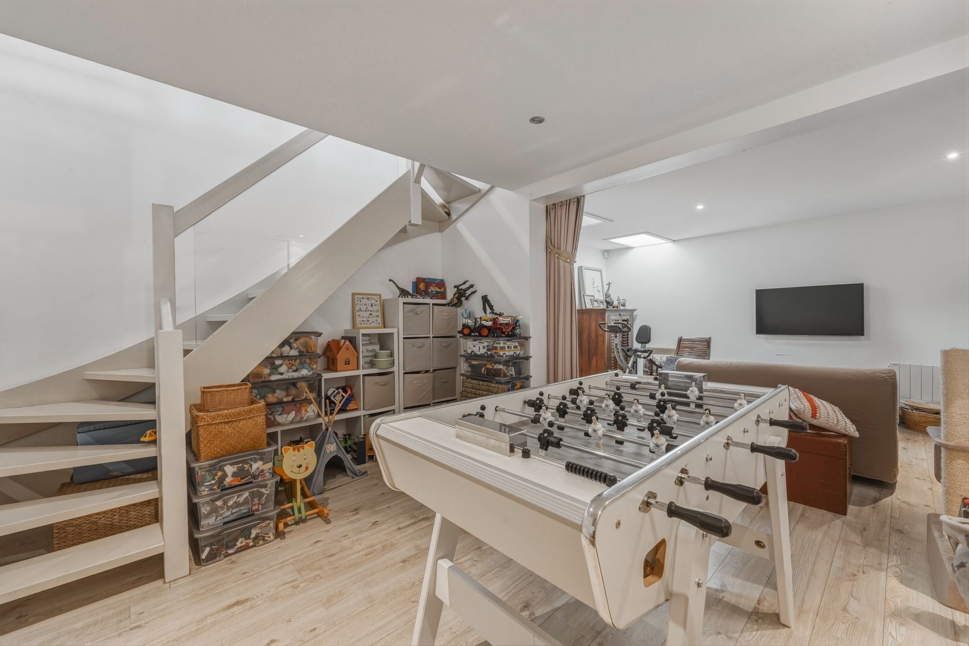 maison de luxe 7 Pièces en vente sur DIVONNE LES BAINS (01220)