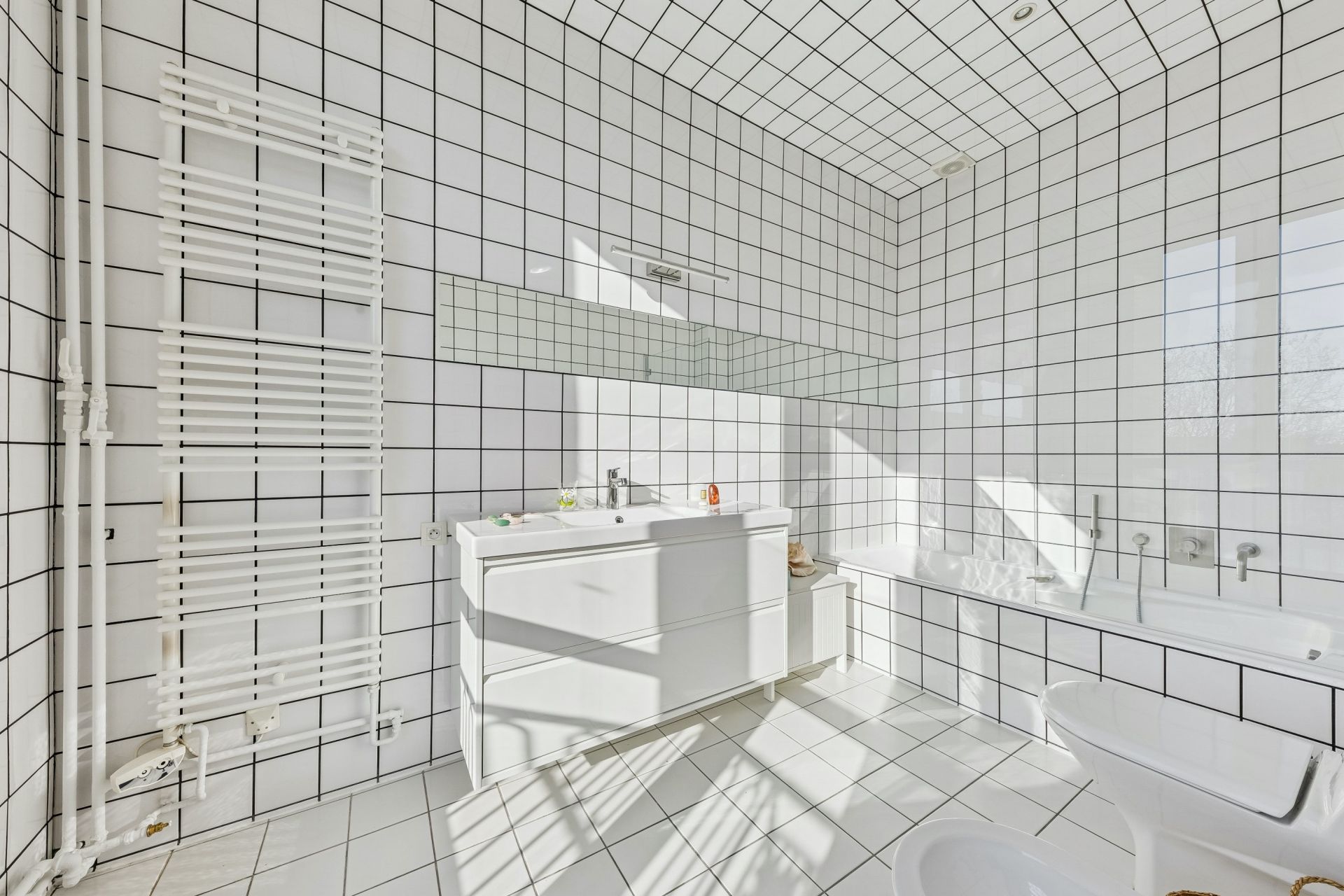 luxury apartment 5 Rooms for sale on PARIS (75007)