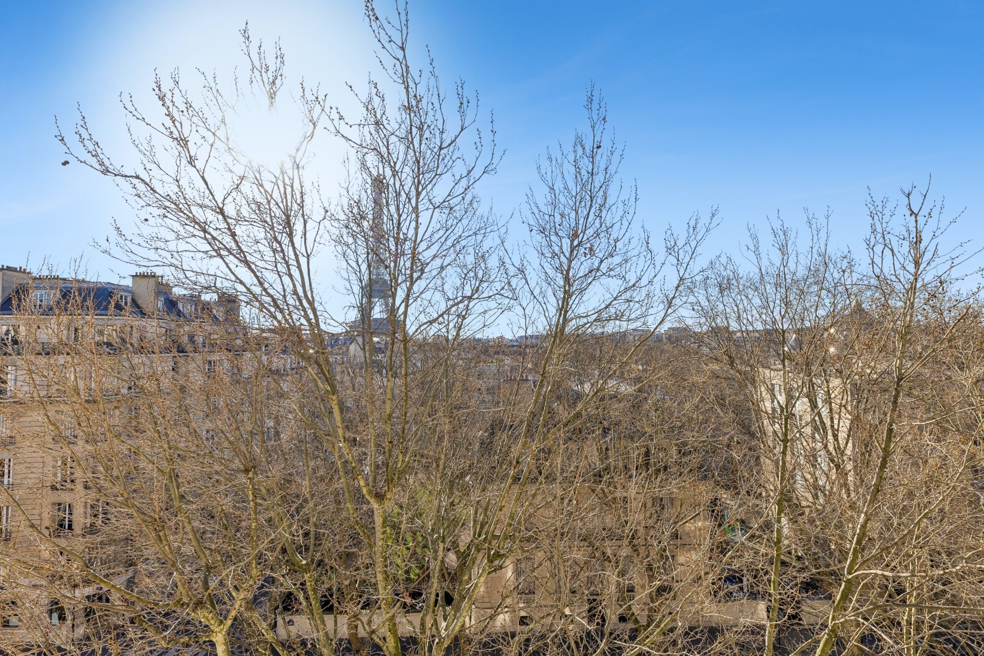 luxury apartment 5 Rooms for sale on PARIS (75007)