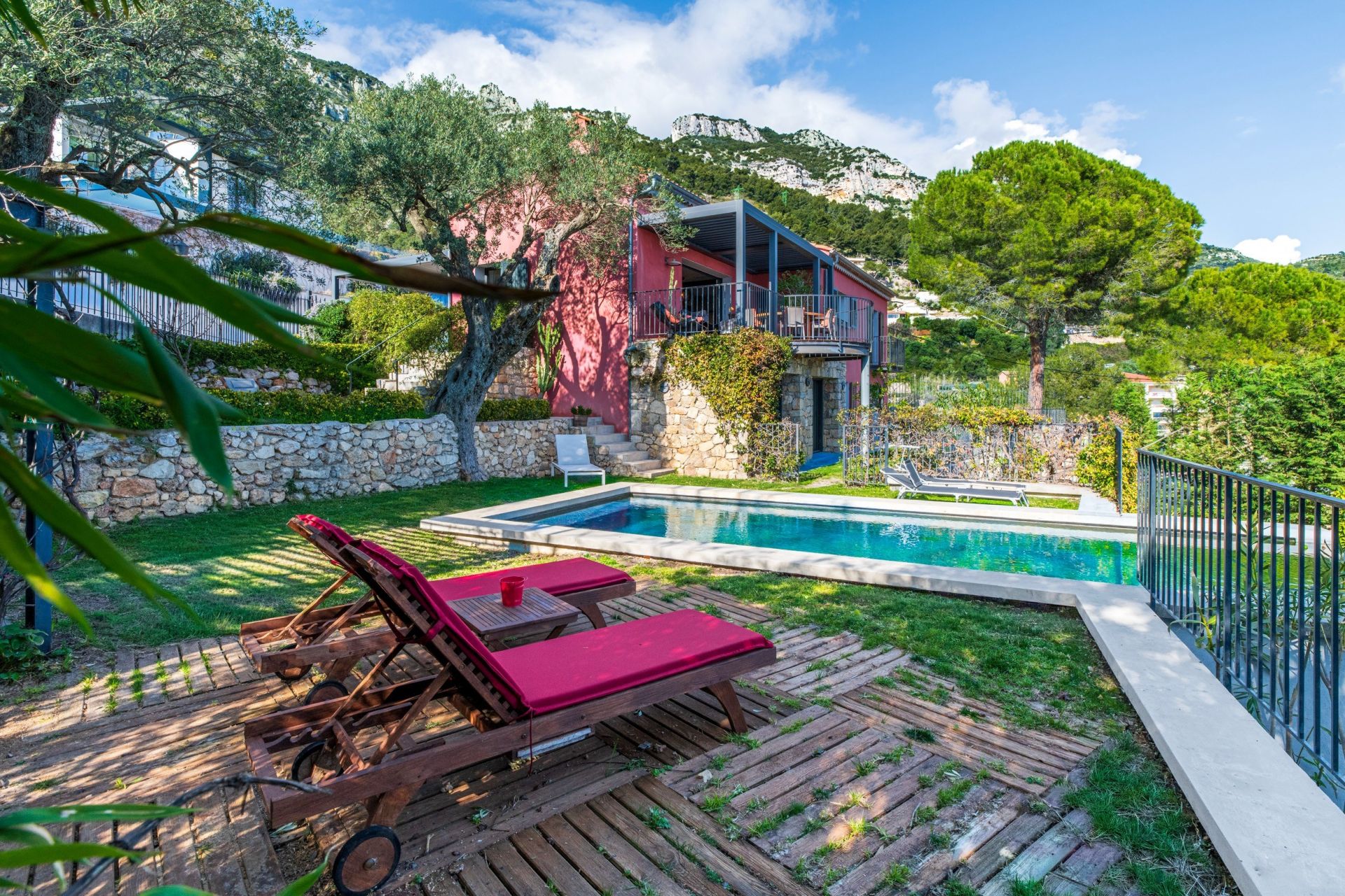 villa de luxe 6 Pièces en vente sur BEAUSOLEIL (06240)