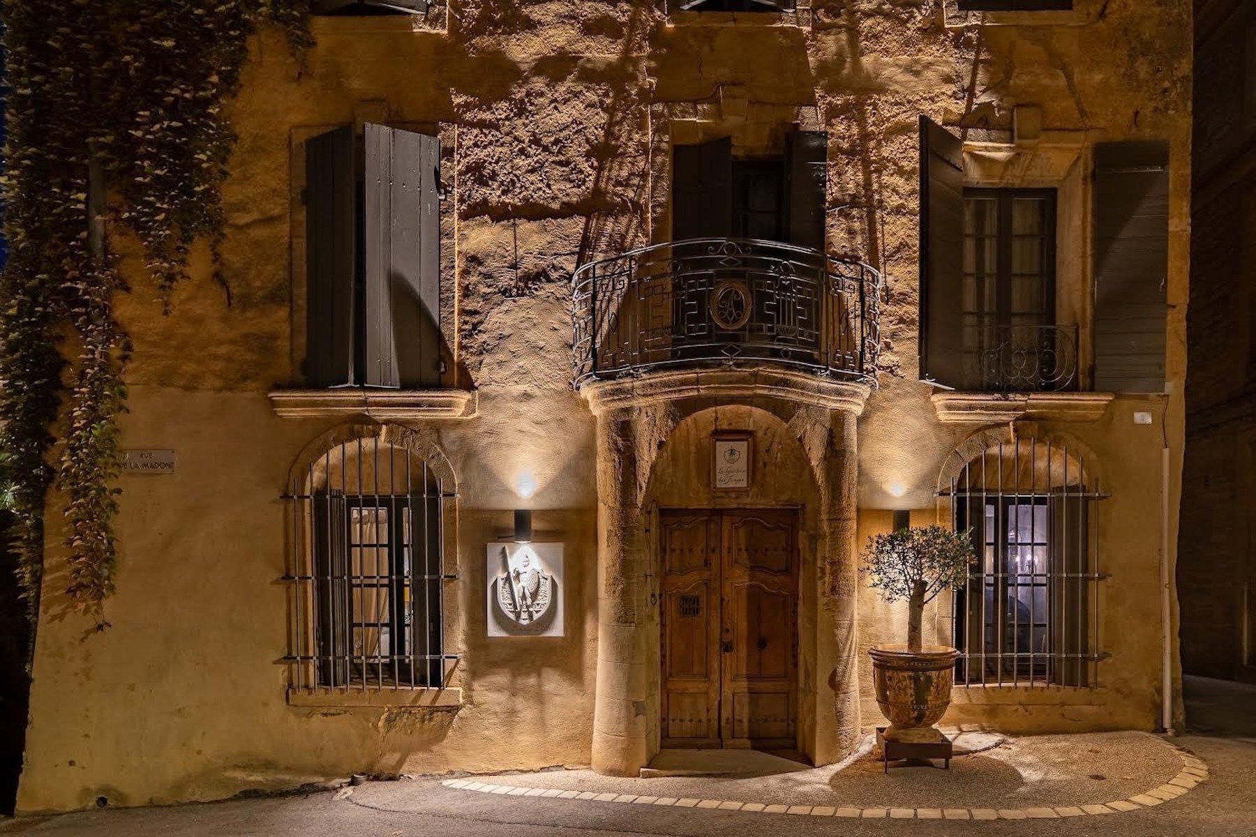 maison de luxe 9 Pièces en vente sur UZES (30700)