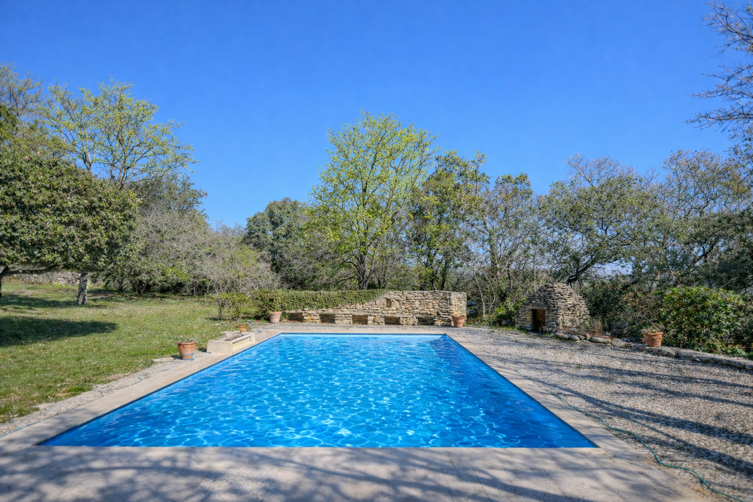 maison de luxe 15 Pièces en vente sur GORDES (84220)