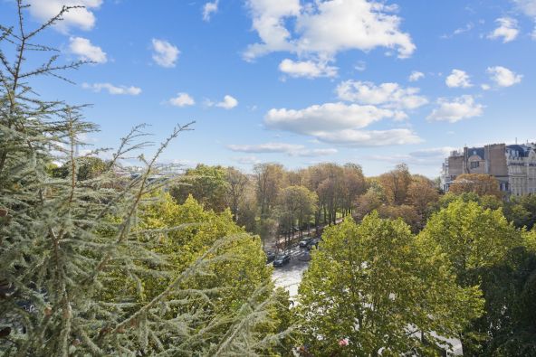 Rental Luxury apartment Paris 16 6&nbsp;Rooms 403.22&nbsp;m²