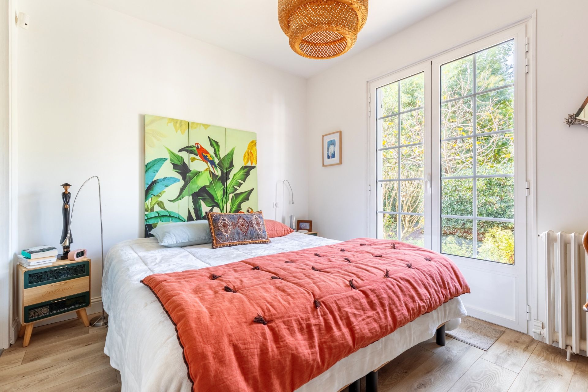 luxury house 7 Rooms for sale on ARCACHON (33120)