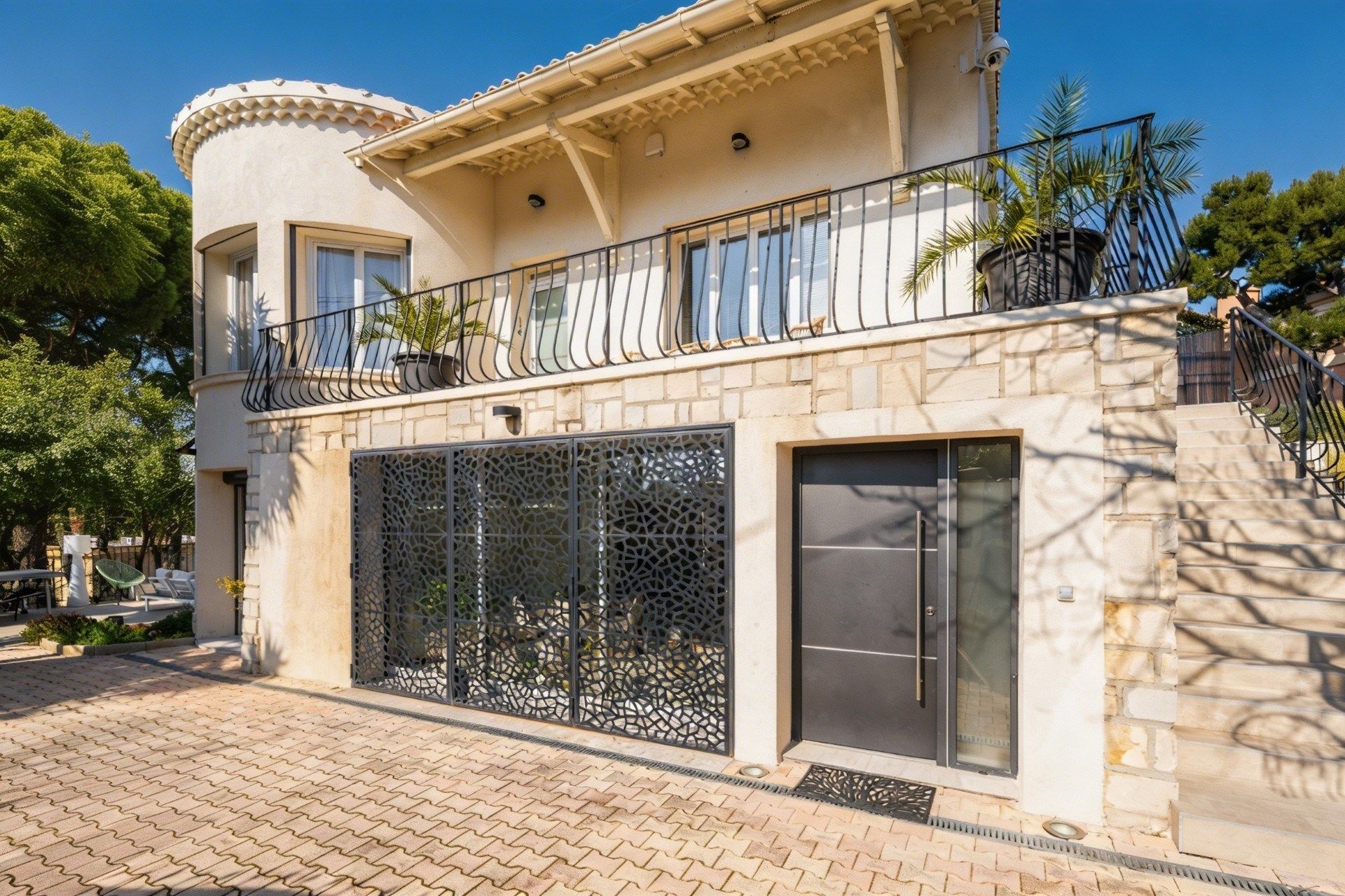 maison de luxe 10 Pièces en vente sur MARSEILLE (13012)