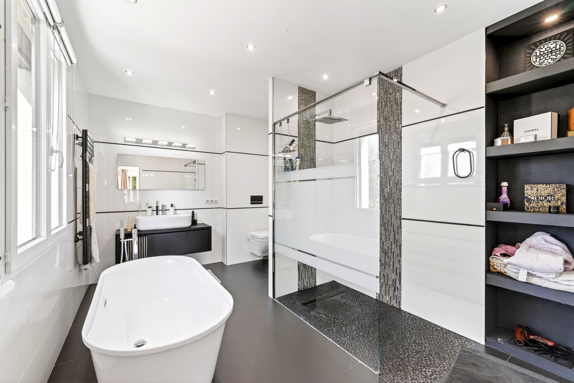 maison de luxe 10 Pièces en vente sur MARSEILLE (13012)