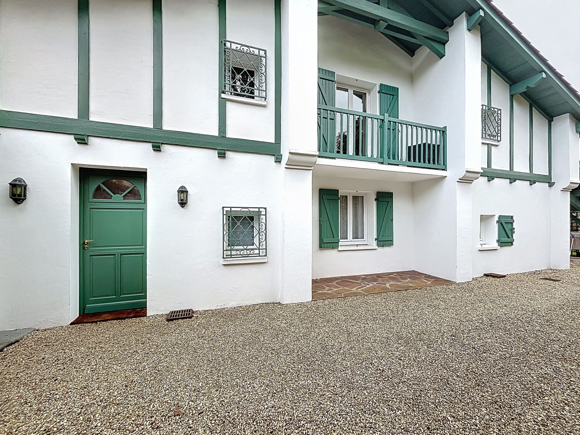 maison de luxe 6 Pièces en vente sur ASCAIN (64310)