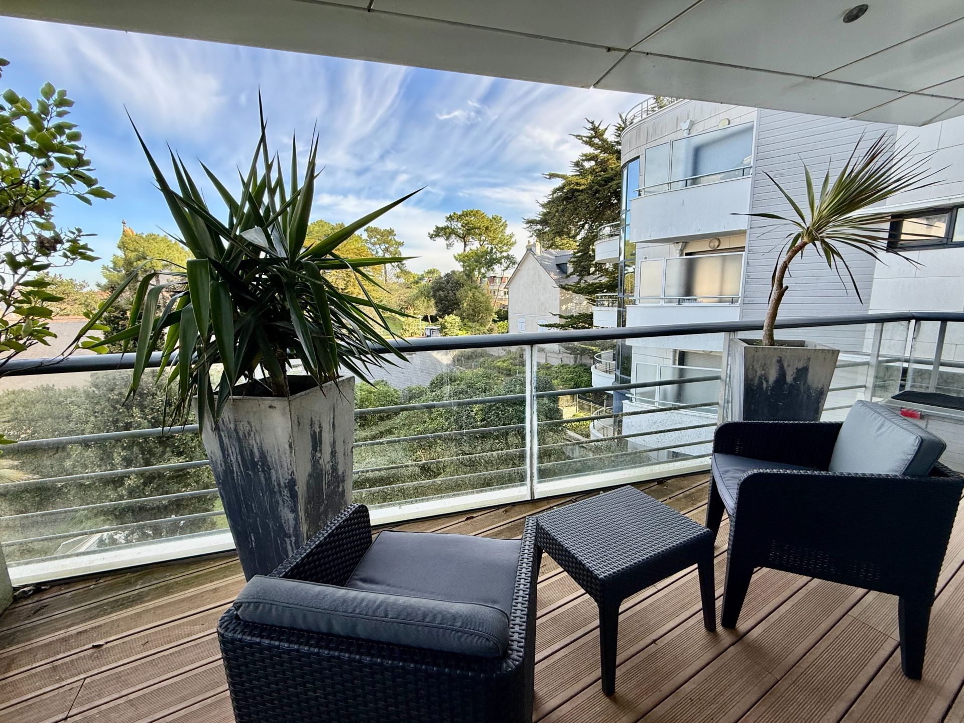 luxury apartment 2 Rooms for sale on LA BAULE (44500)