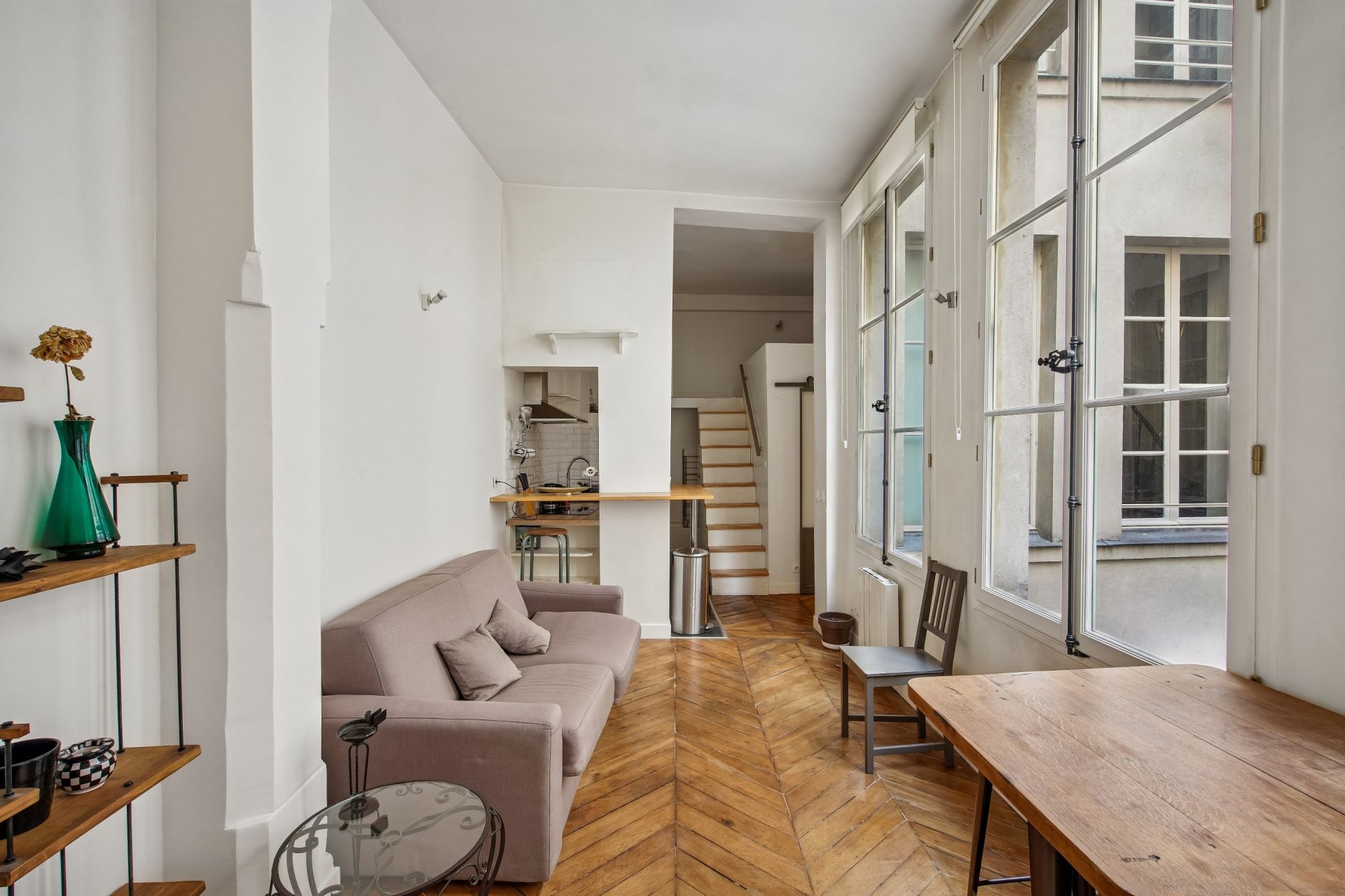luxury apartment 1 room for sale on PARIS (75006)