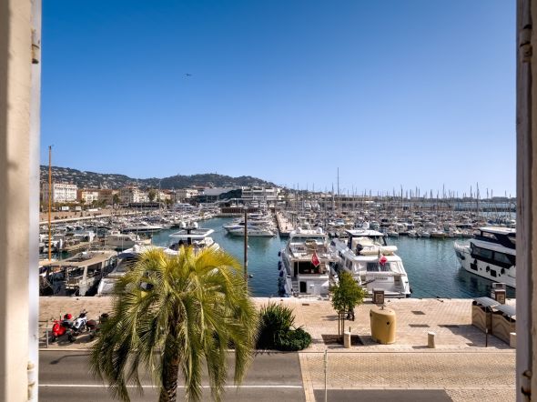 Sale Luxury apartment Cannes 3&nbsp;Rooms 55&nbsp;m²