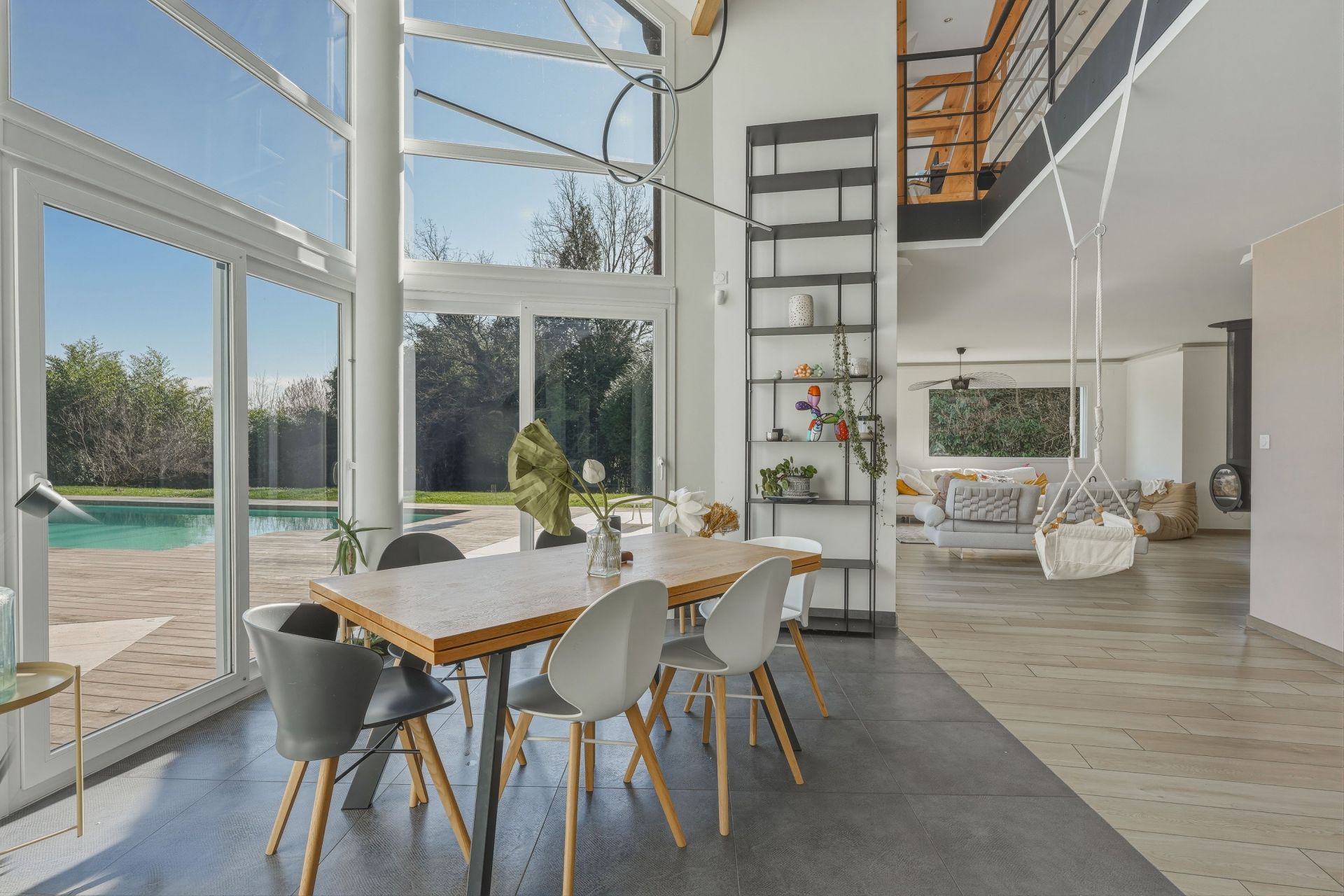 luxury villa 7 Rooms for sale on ST GENIS POUILLY (01630)