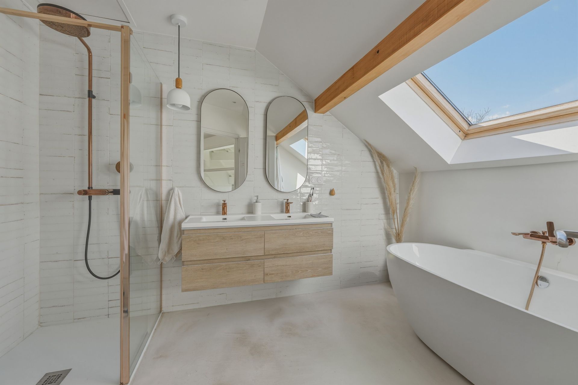 villa de luxe 7 Pièces en vente sur ST GENIS POUILLY (01630)