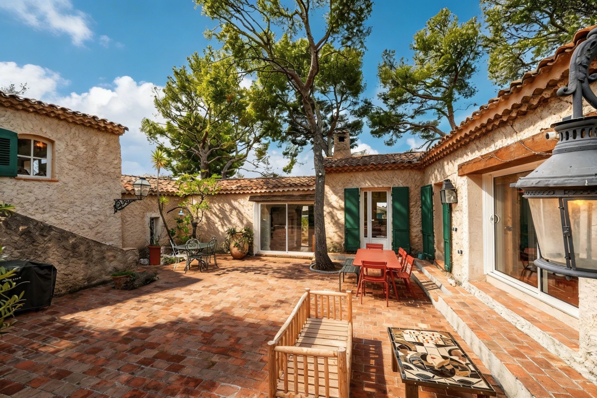 maison de luxe 8 Pièces en vente sur CASSIS (13260)