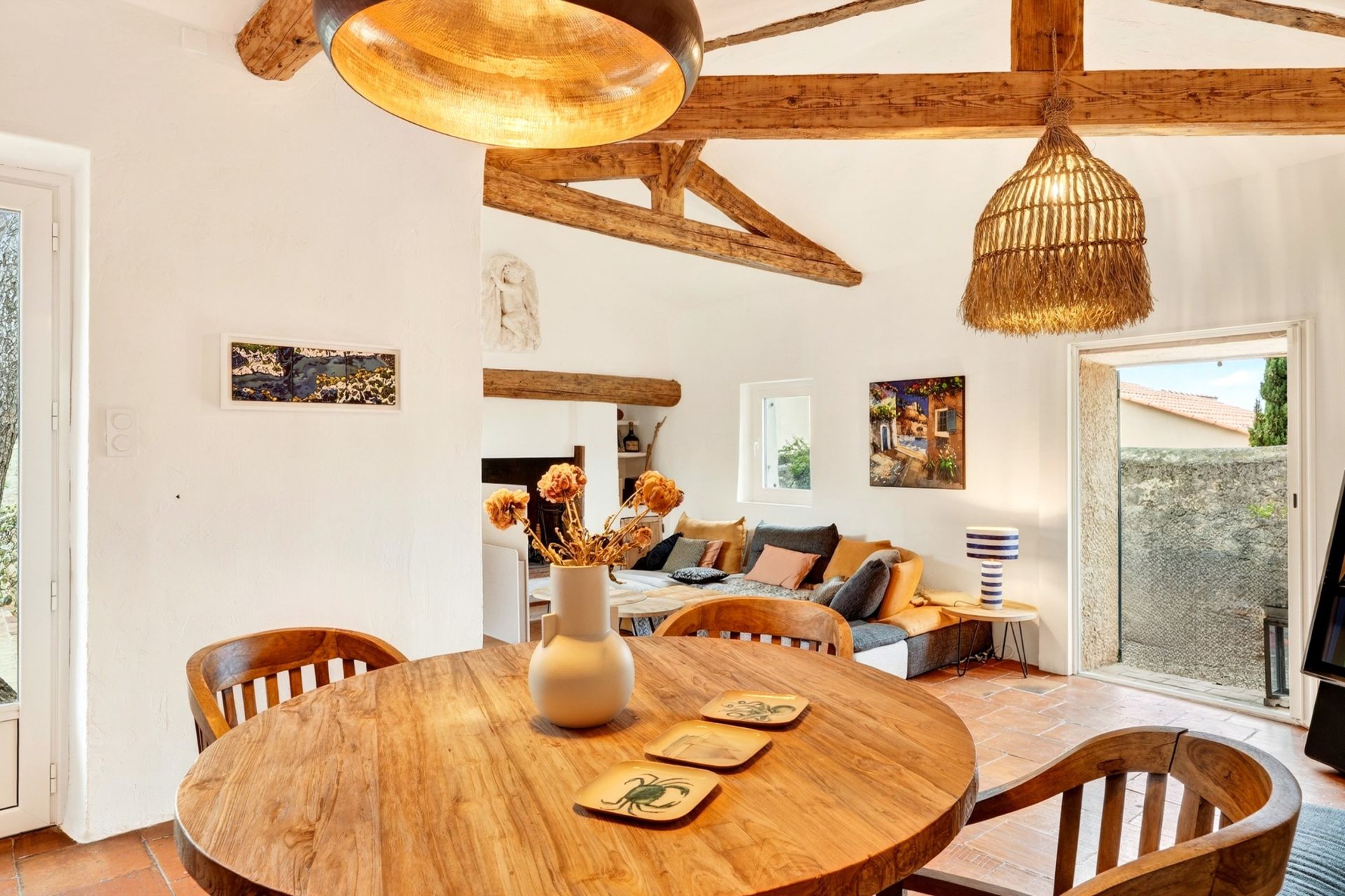 luxury house 8 Rooms for sale on CASSIS (13260)