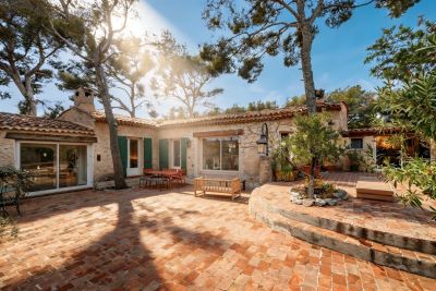 Vente Maison de luxe Cassis 8&nbsp;Pièces 230&nbsp;m²