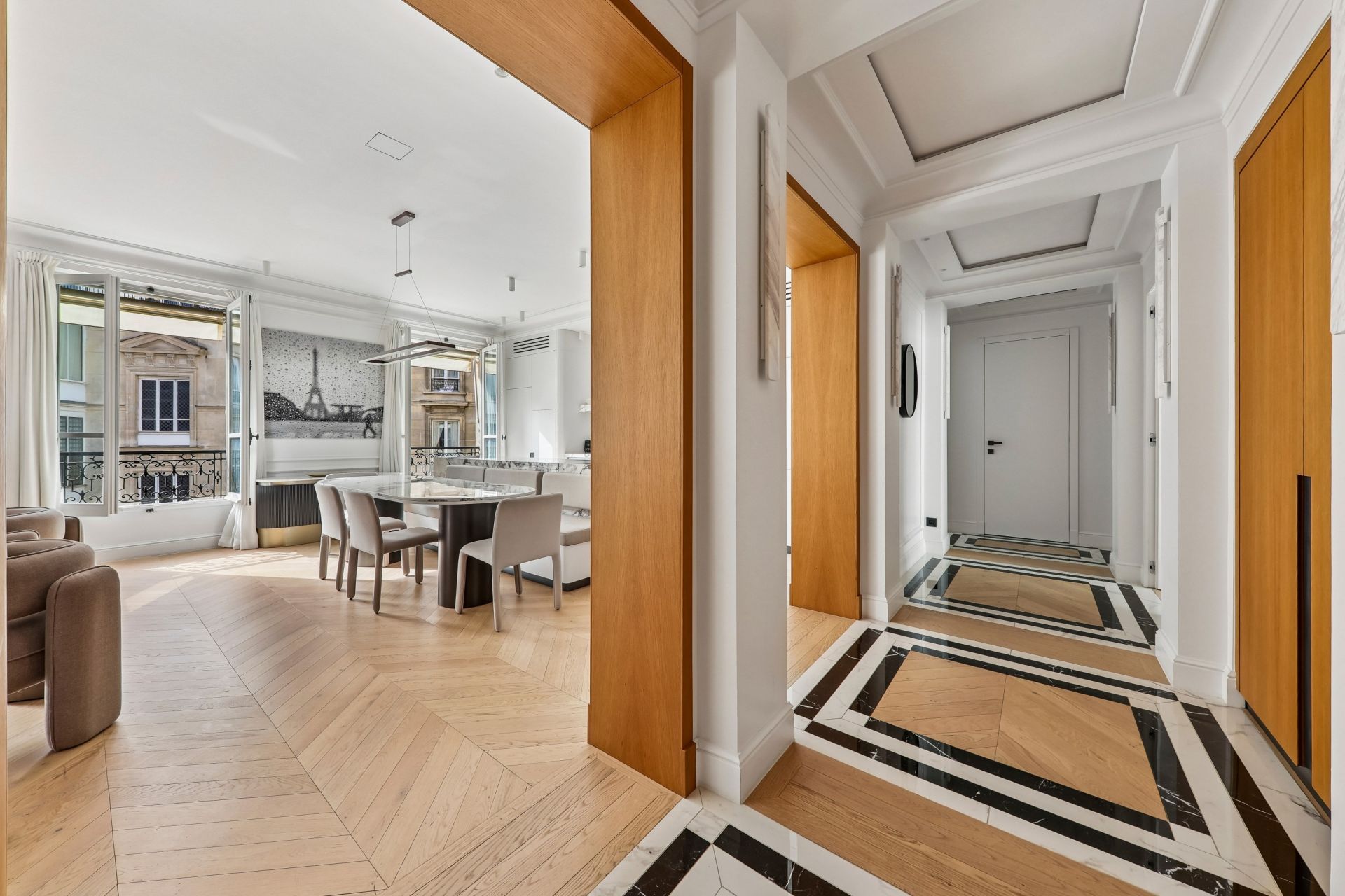 luxury apartment 4 Rooms for rent on PARIS (75008)