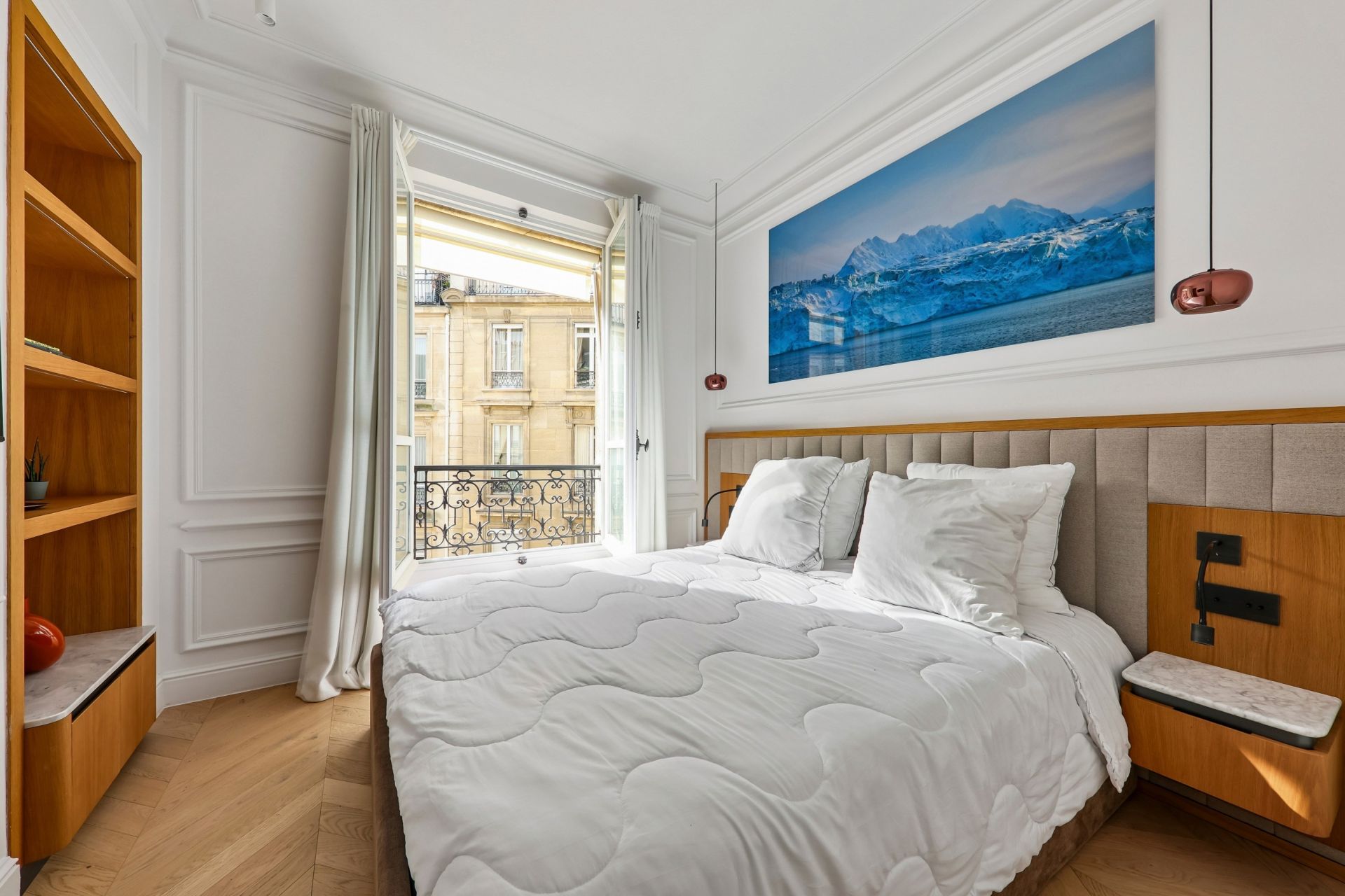 luxury apartment 4 Rooms for rent on PARIS (75008)