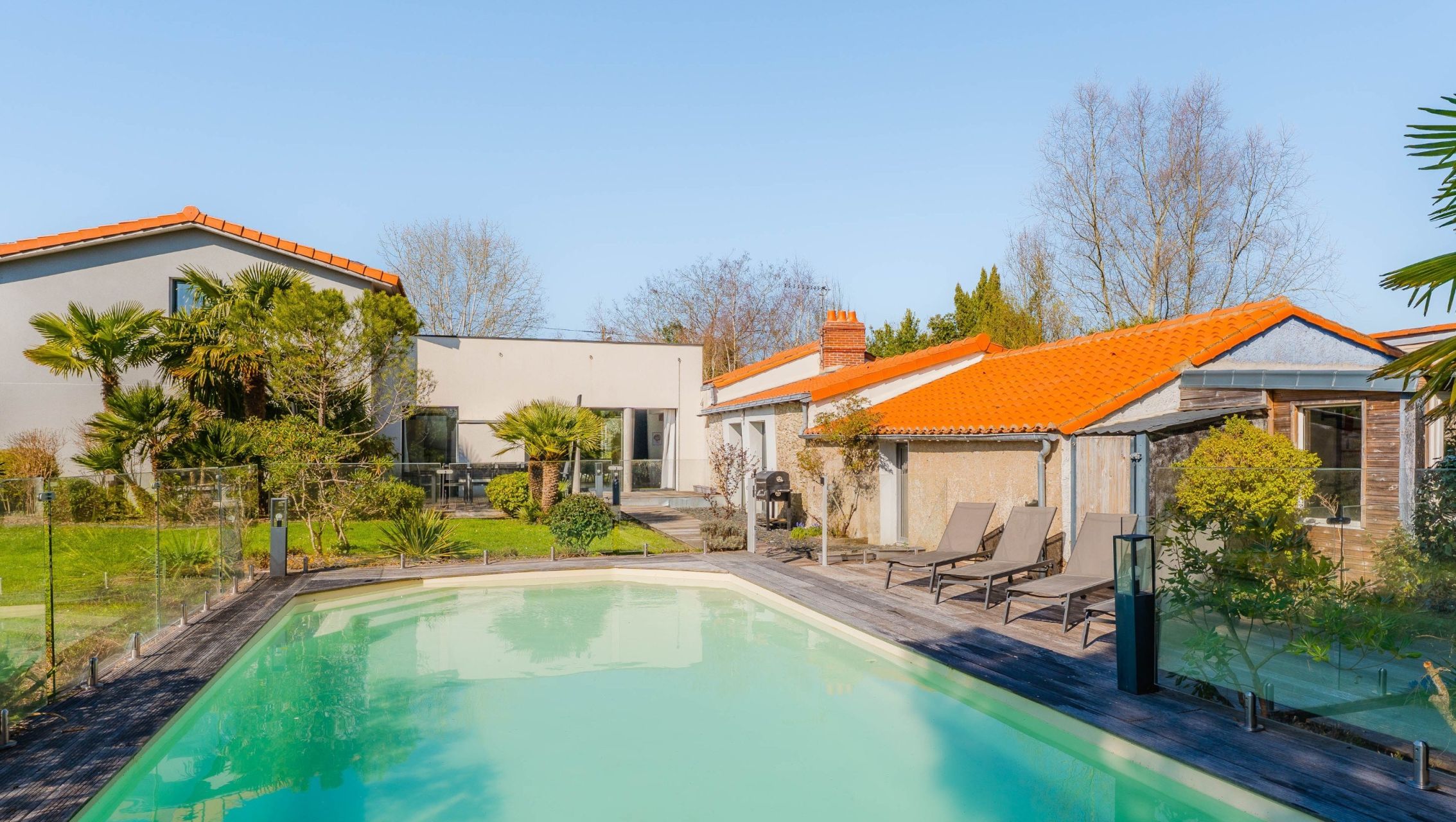 maison de luxe 10 Pièces en vente sur HAUTE GOULAINE (44115)