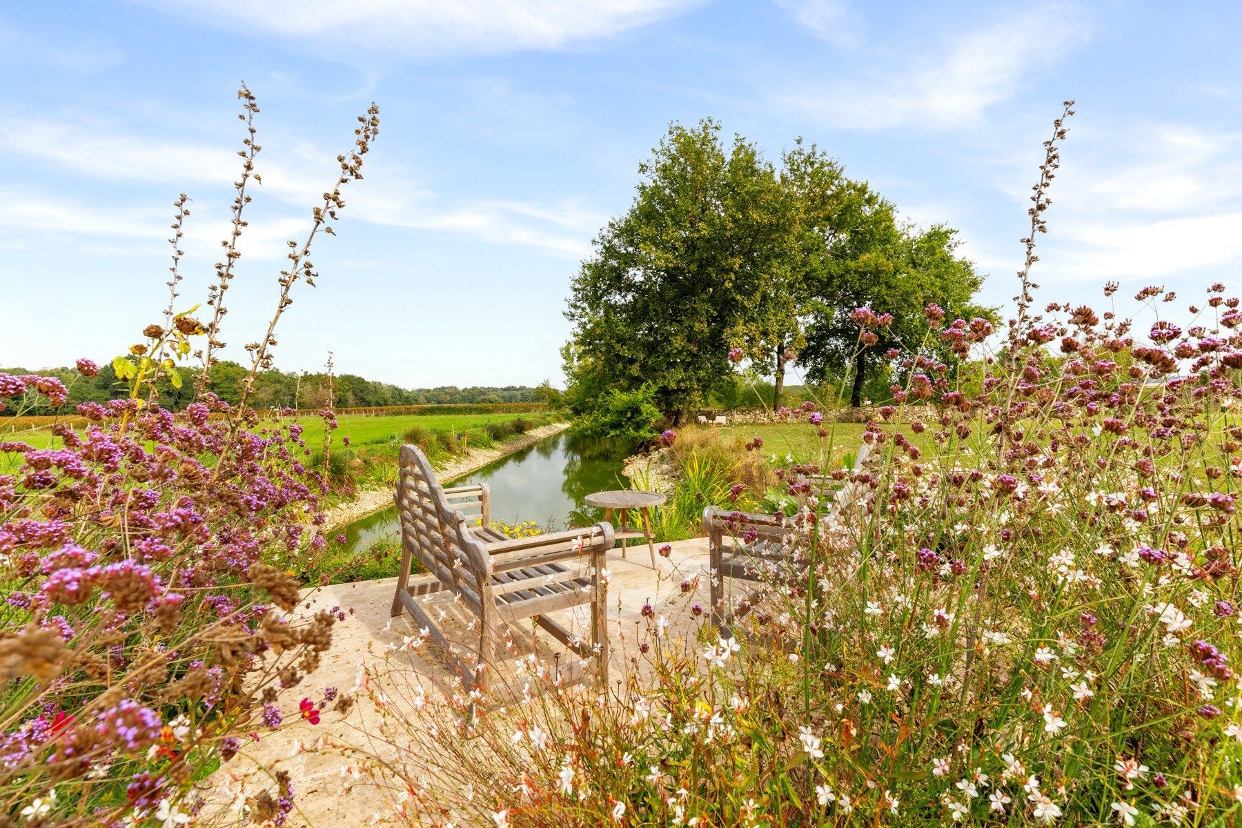 castle 10 Rooms for sale on BORDEAUX (33000)
