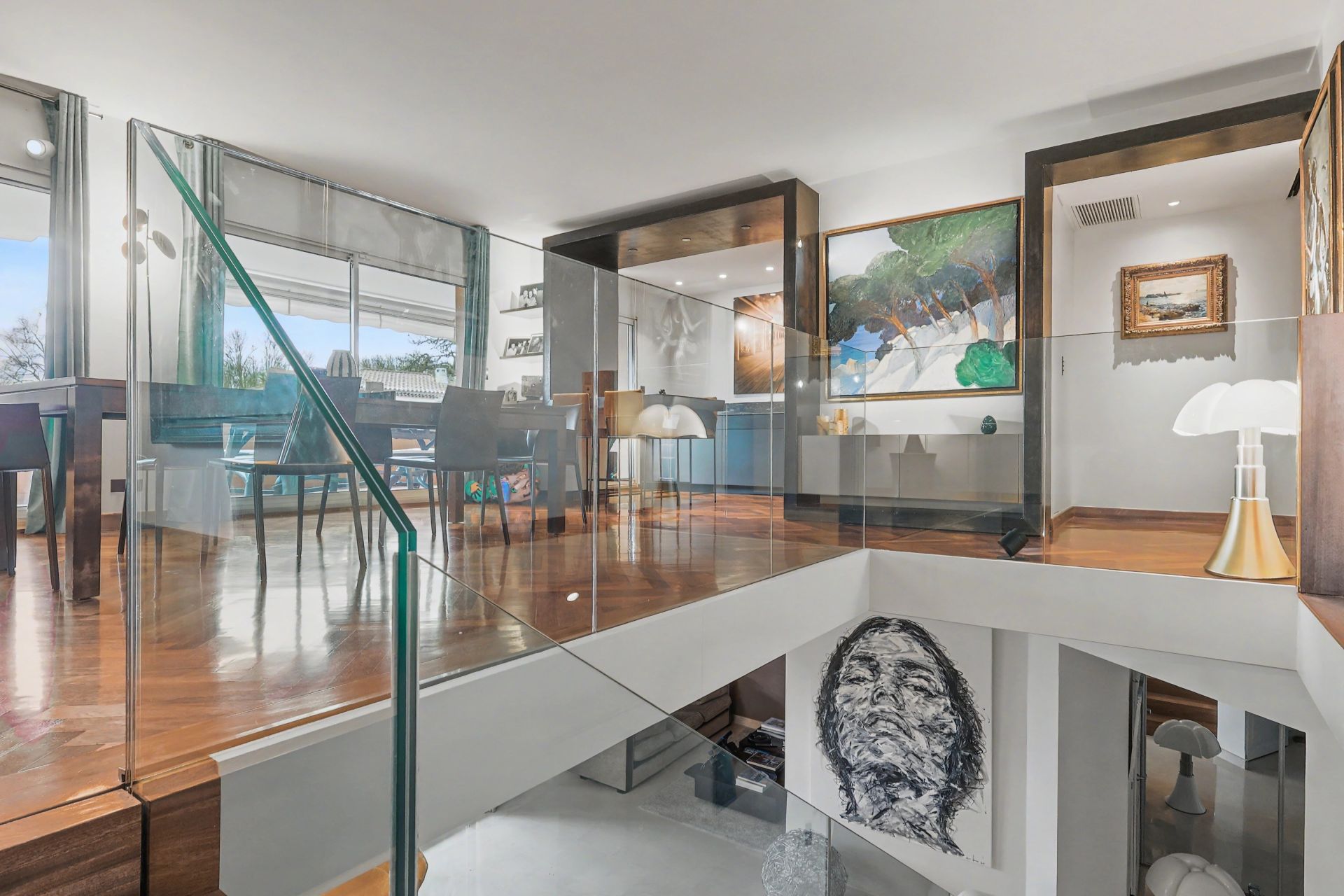 luxury apartment 6 Rooms for sale on AIX EN PROVENCE (13100)