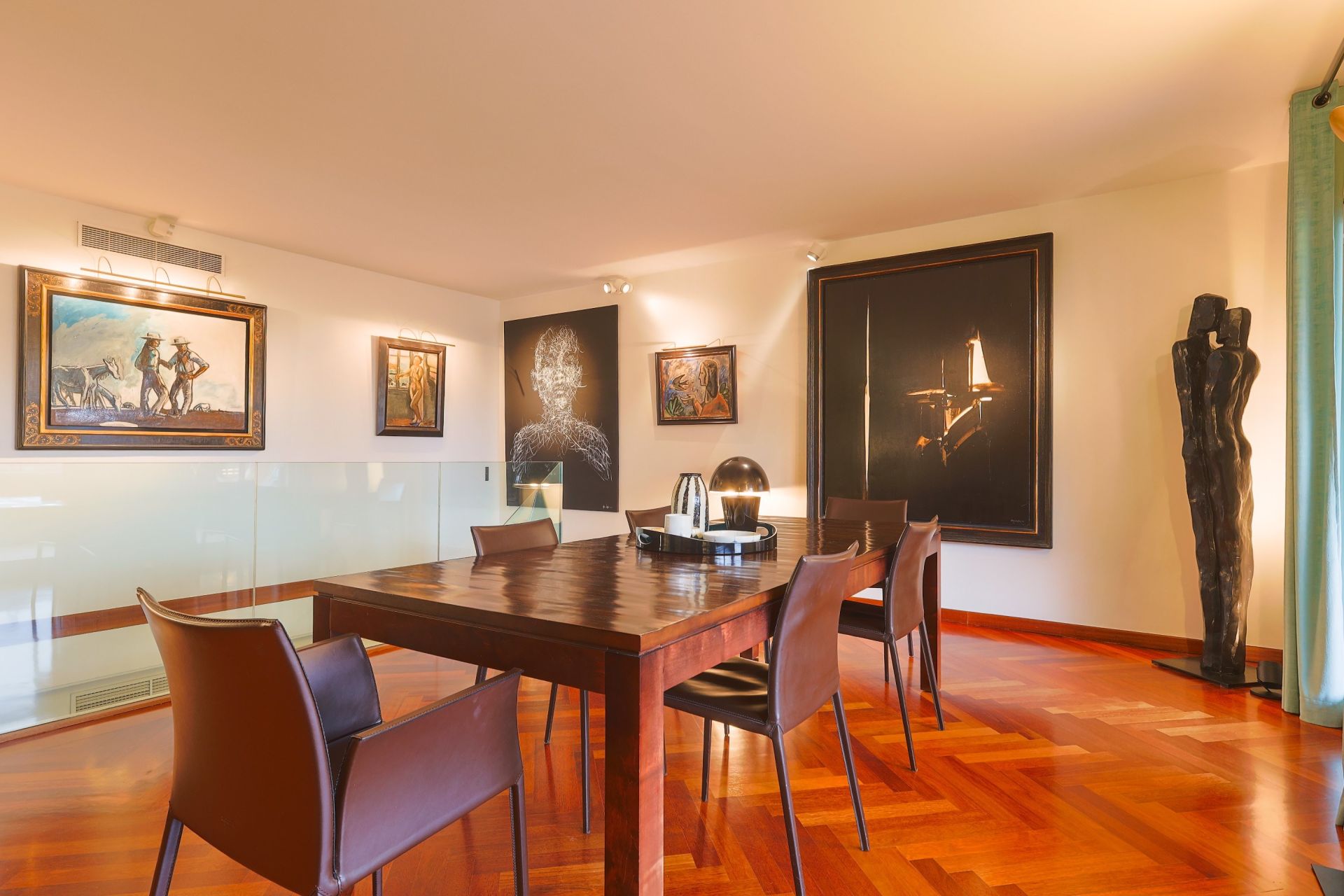 luxury apartment 6 Rooms for sale on AIX EN PROVENCE (13100)