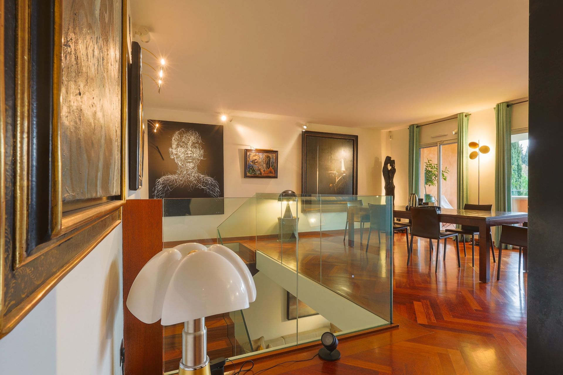 luxury apartment 6 Rooms for sale on AIX EN PROVENCE (13100)