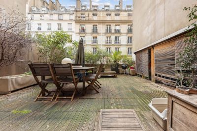 Sale Luxury apartment Paris 10 4&nbsp;Rooms 109&nbsp;m²