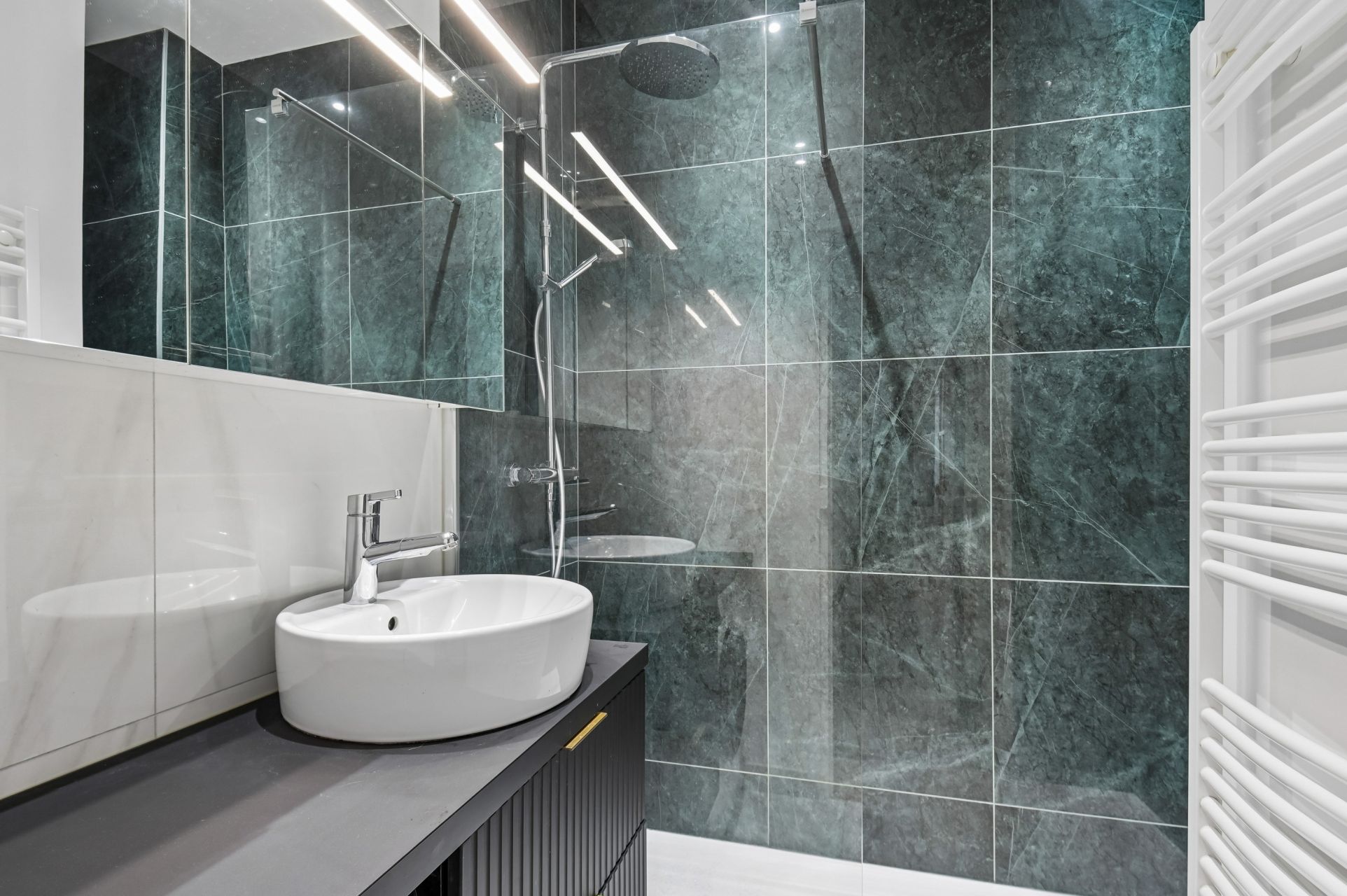 luxury apartment 3 Rooms for sale on PARIS (75011)