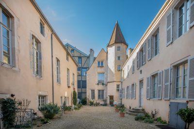 Sale Luxury apartment Beaune 4&nbsp;Rooms 153&nbsp;m²