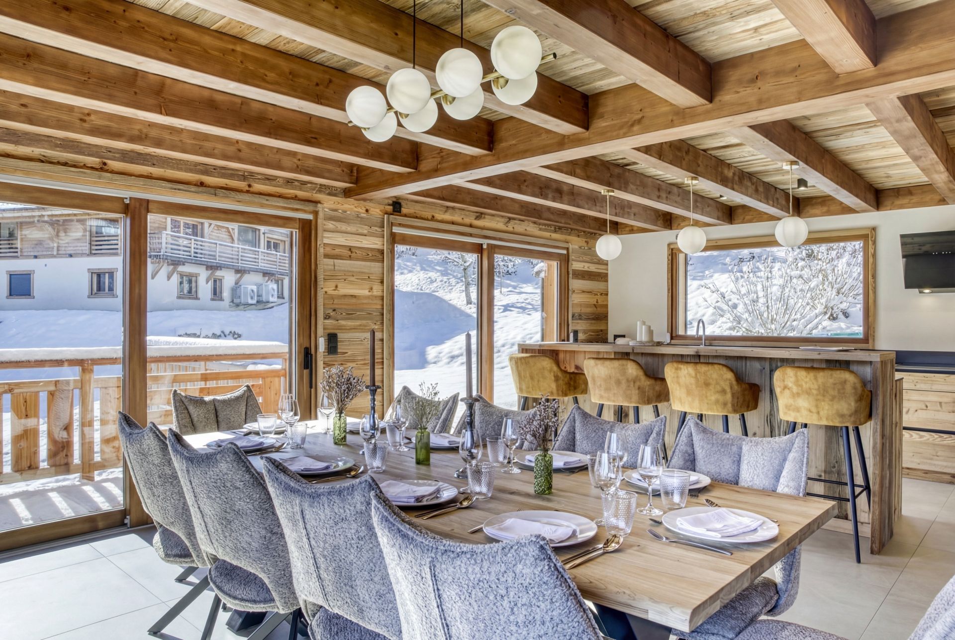 luxury chalet 7 Rooms for sale on MEGEVE (74120)