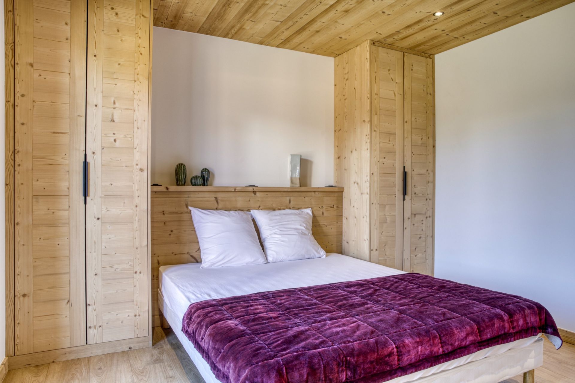 luxury chalet 7 Rooms for sale on MEGEVE (74120)
