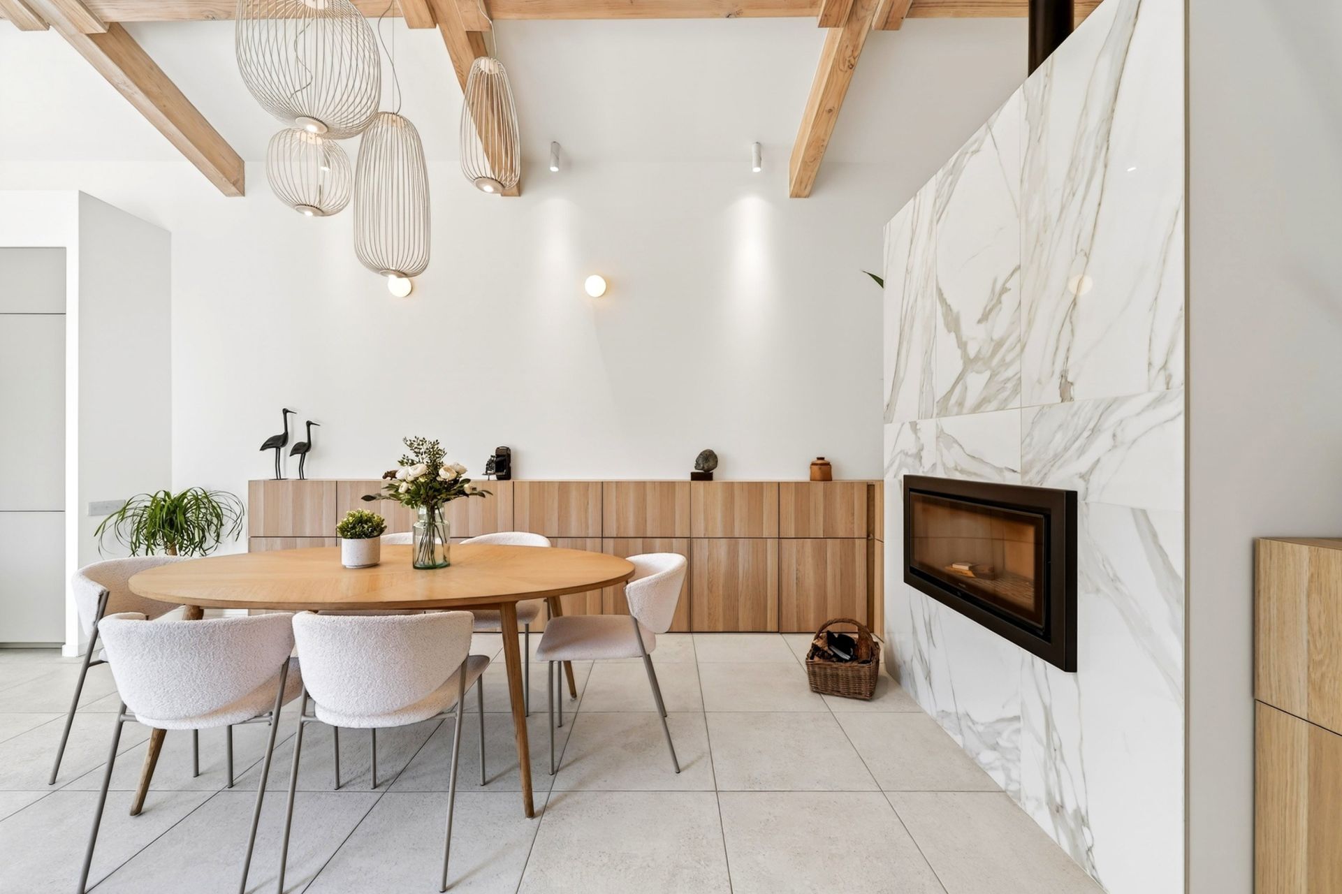 luxury house 2 Rooms for sale on GONFARON (83590)