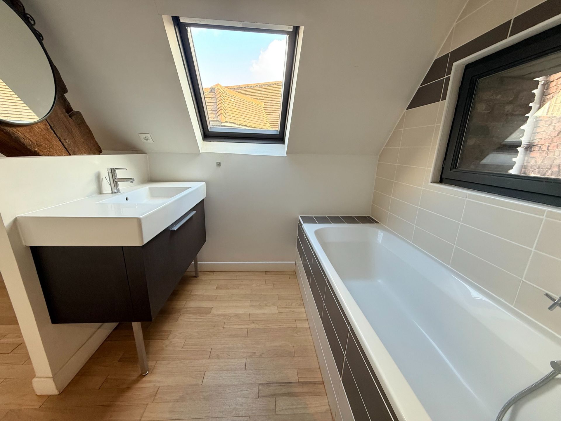 luxury apartment 3 Rooms for rent on LILLE (59000)