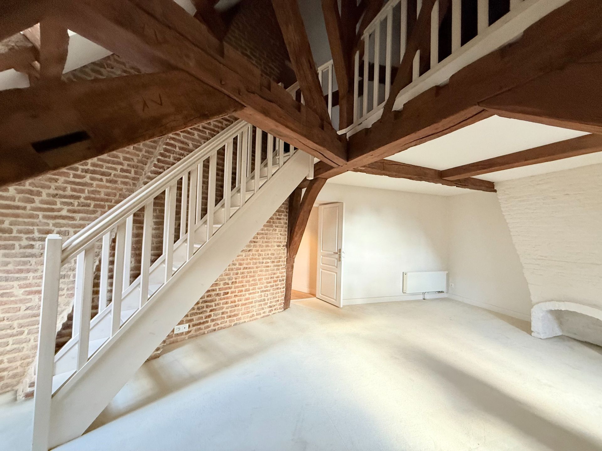 luxury apartment 3 Rooms for rent on LILLE (59000)