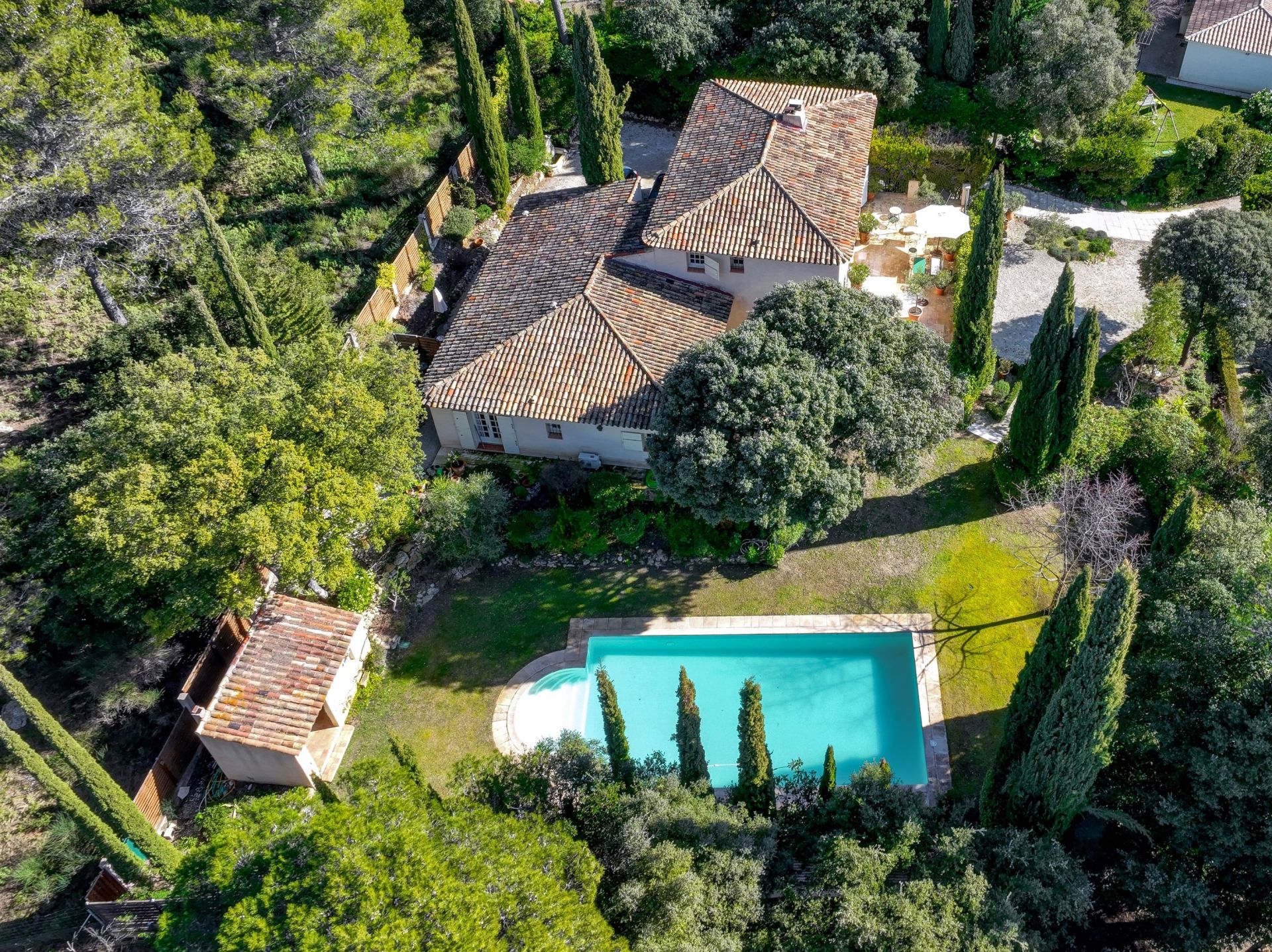 maison de luxe 8 Pièces en vente sur ST MARC JAUMEGARDE (13100)