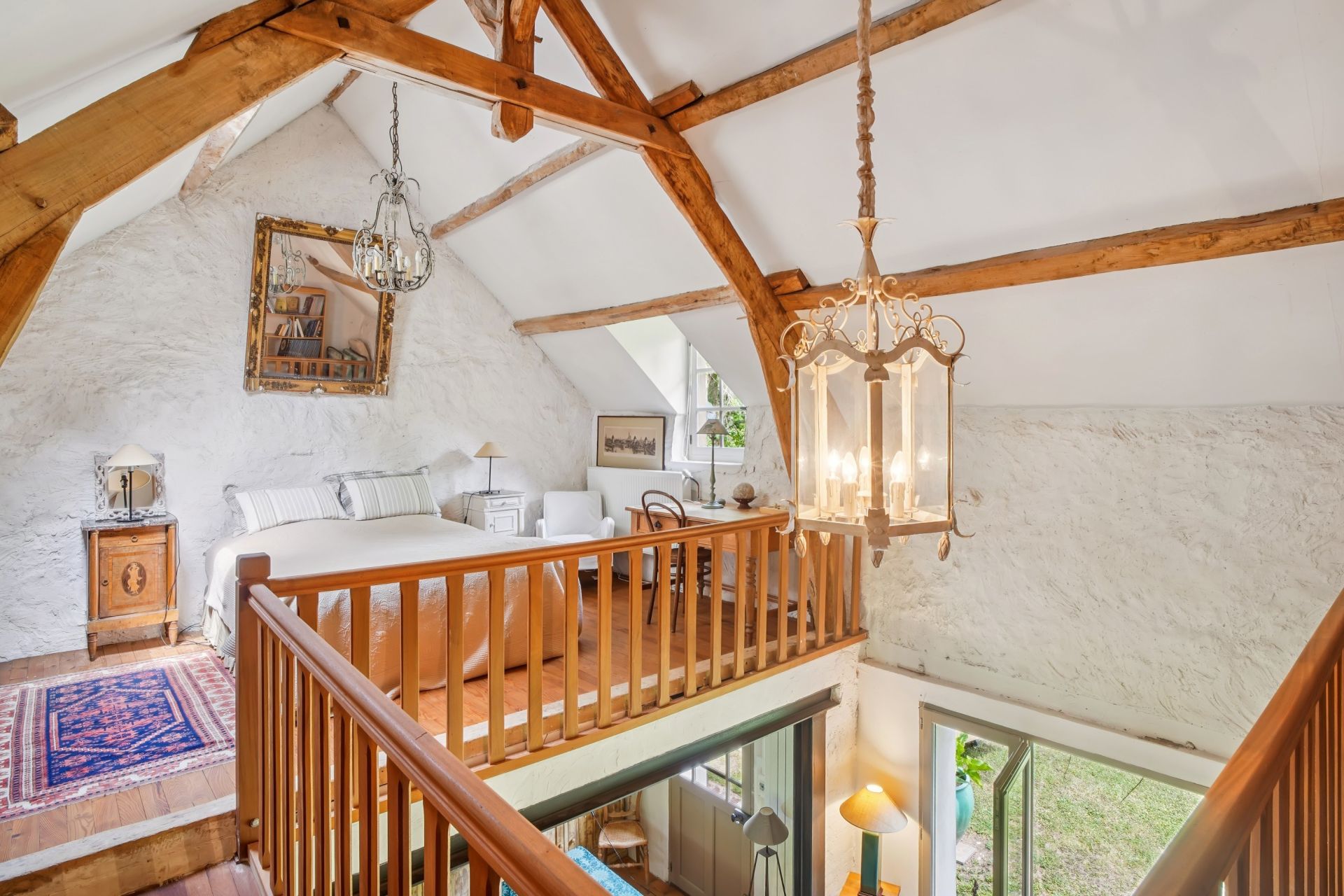 luxury house 8 Rooms for sale on VILLETTE (78930)