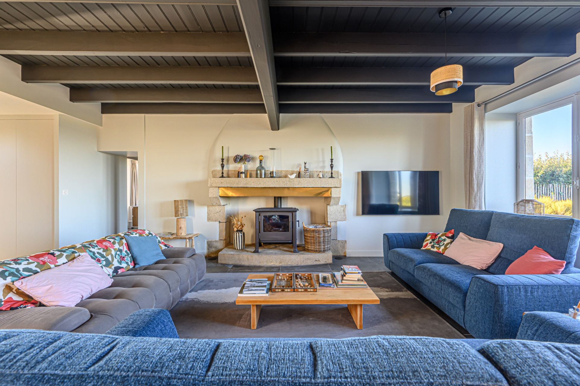 luxury house 6 Rooms for seasonal rent on PENMARCH (29760)