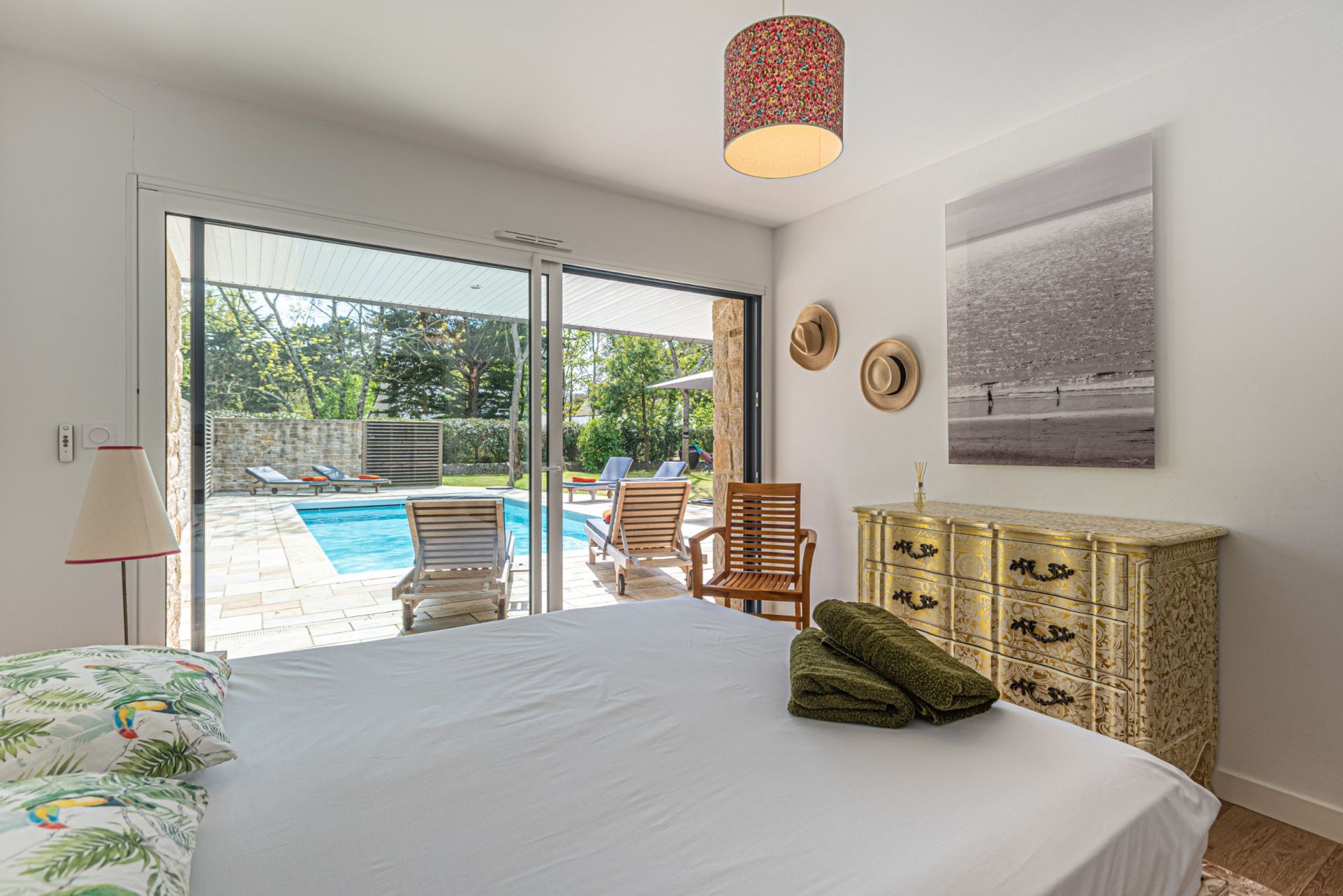 luxury villa 7 Rooms for seasonal rent on SARZEAU (56370)