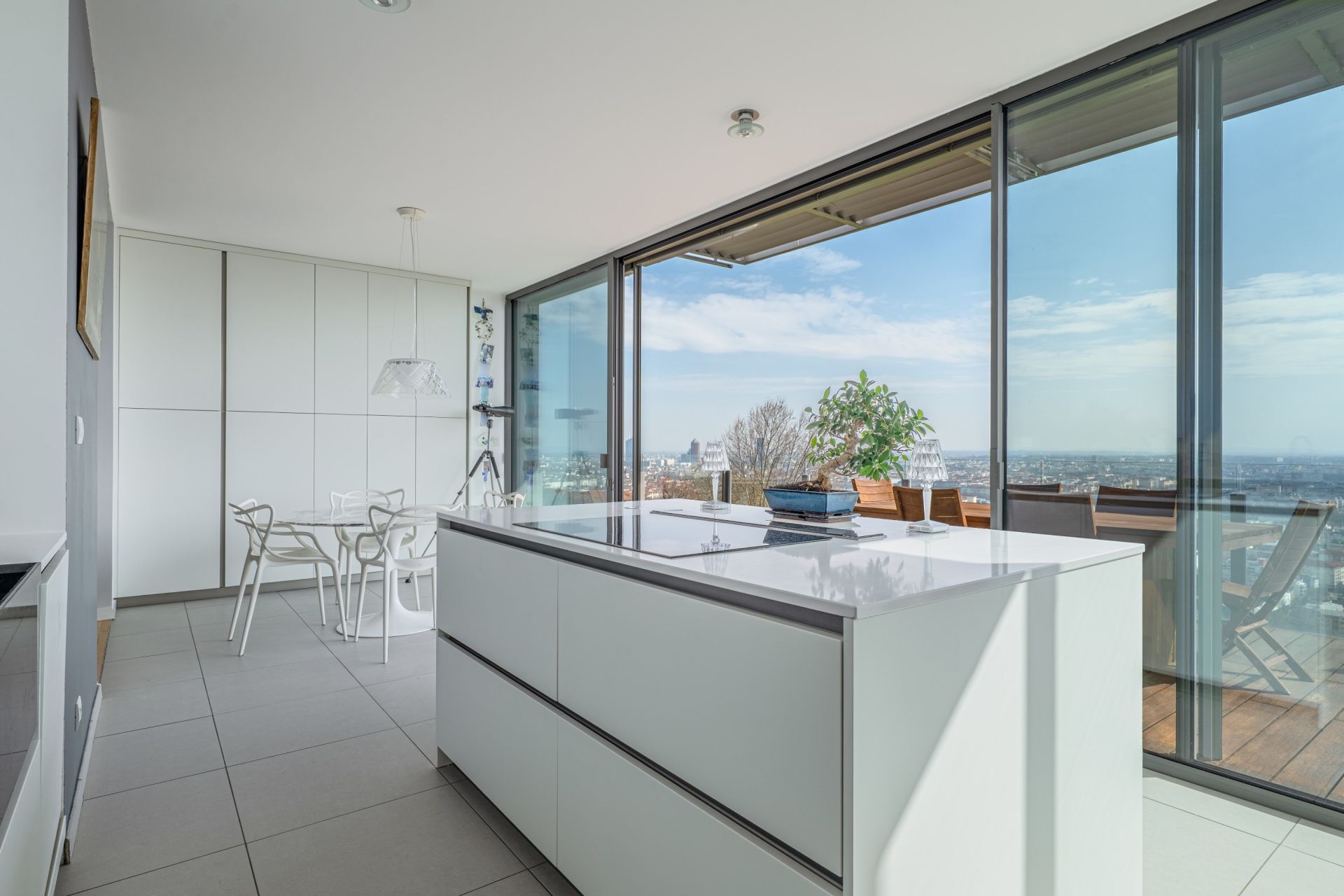 penthouse 5 Pièces en vente sur STE FOY LES LYON (69110)