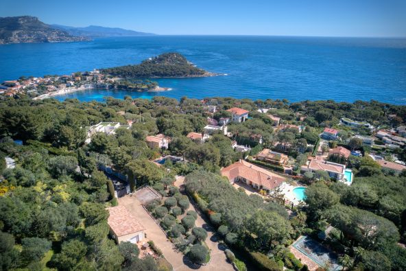 Vente Villa de luxe Saint-Jean-Cap-Ferrat 12&nbsp;Pièces 466.99&nbsp;m²