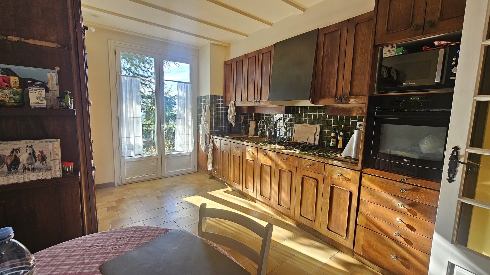 luxury villa 4 Rooms for sale on CANNES (06400)