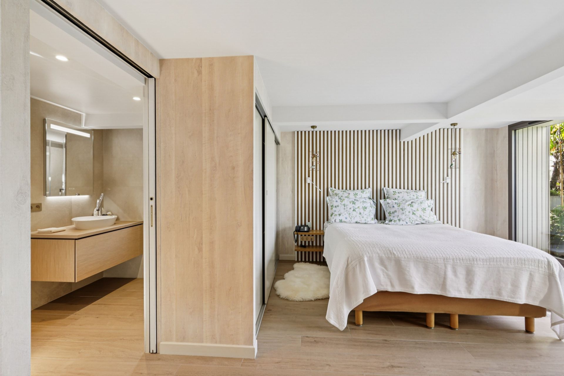 maison de luxe 11 Pièces en vente sur PARIS (75020)